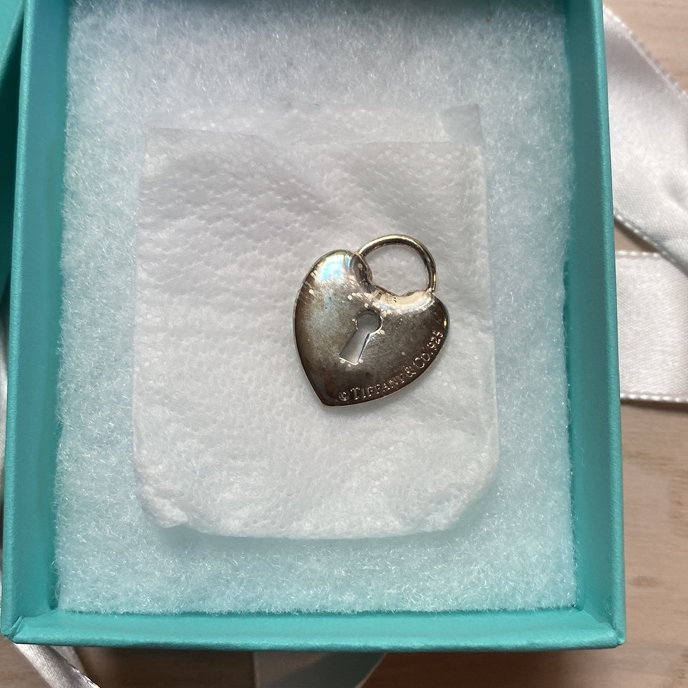 Tiffany & Co. Sterling large hear lock charm BNIB
